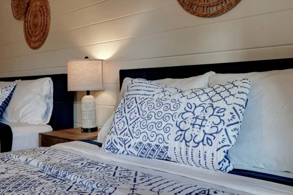 Hotel-quality bed making